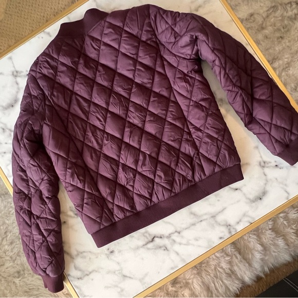 Women's a.n.a Lightweight Zip-up Bomber Jacket. Size: Medium. Color: Merlot - Picture 9 of 12